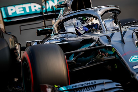 Bottas out to make Mercedes F1 deal renewal a 