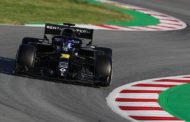 Ricciardo claims Renault's pre-season testing pace was positive - F1 news